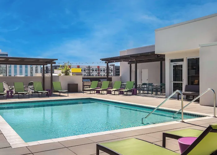 Tru By Hilton Midtown 3*