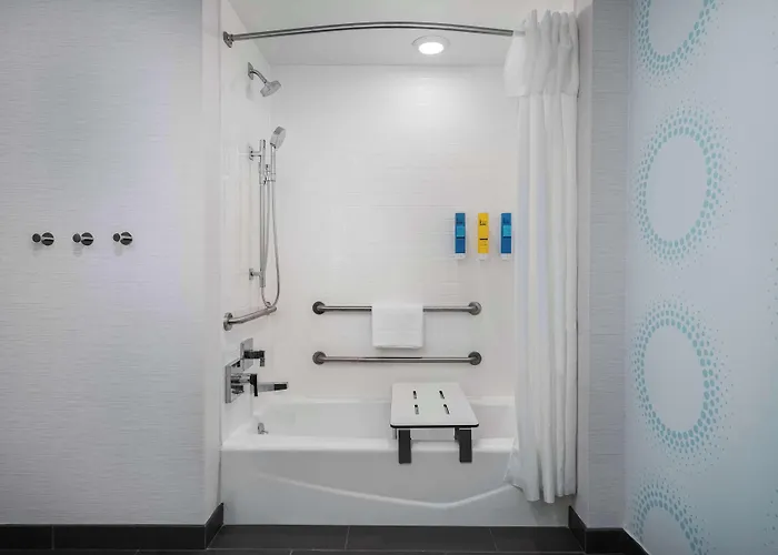 Tru By Hilton Midtown 3*